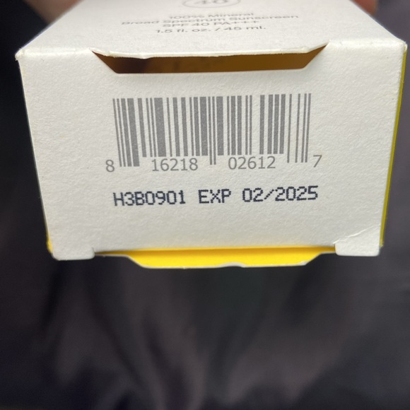 π Supergoop! 100% Mineral Mattescreen Sunscreen SPF 40 - Picture 8 of 8